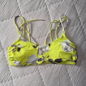 Athleta Lime Green Yellow Bikini Top Medium Removable pads EUC